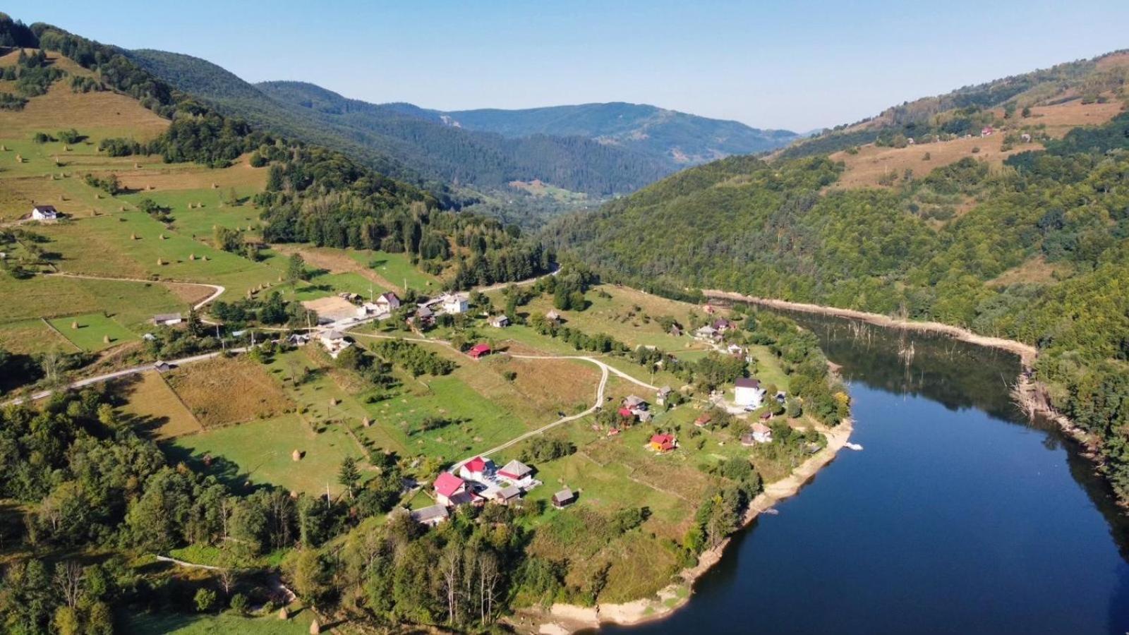 Cabana Baraj Apuseni Mountains Mihoesti エクステリア 写真